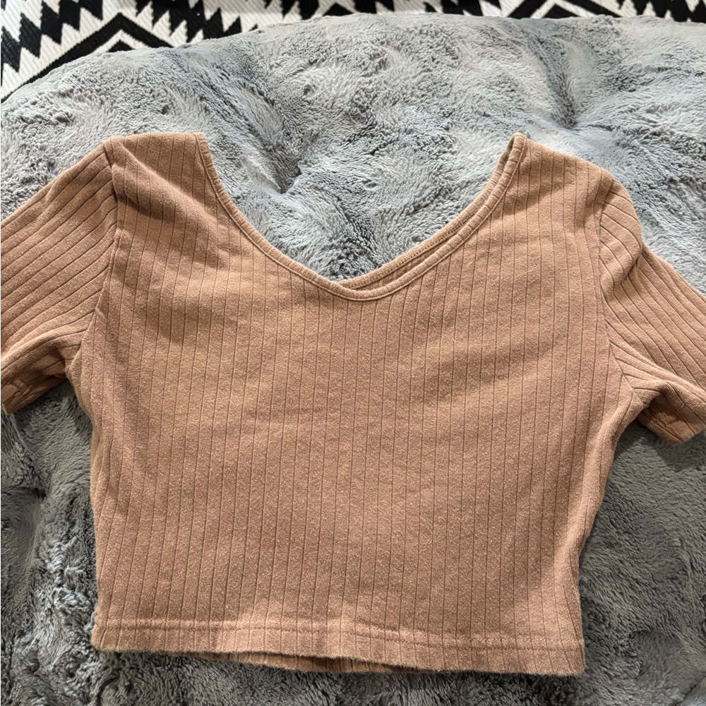 ROMWE Brown Ribbed Top - Picture 2 of 5